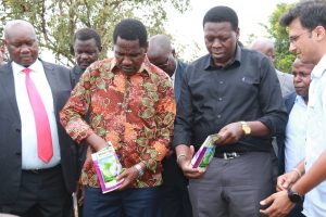 Long wait over as Kenya plants first Bt cotton seed